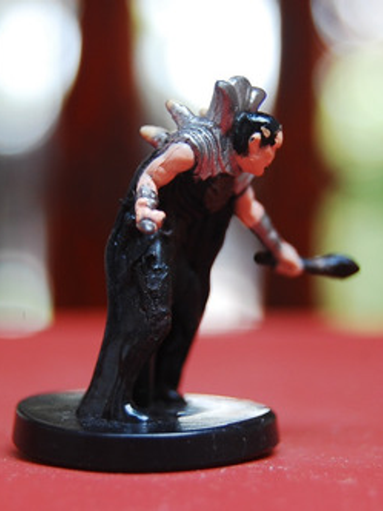 Grim Necromancer #36 Deathknell Mini Dungeons And Dragons 4