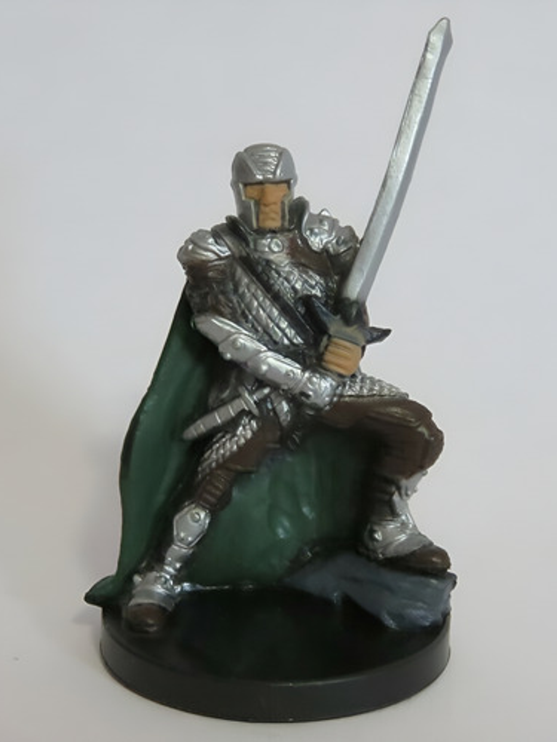 Regdar Human Fighter #12 Dragoneye Mini Dungeons And Dragons 1