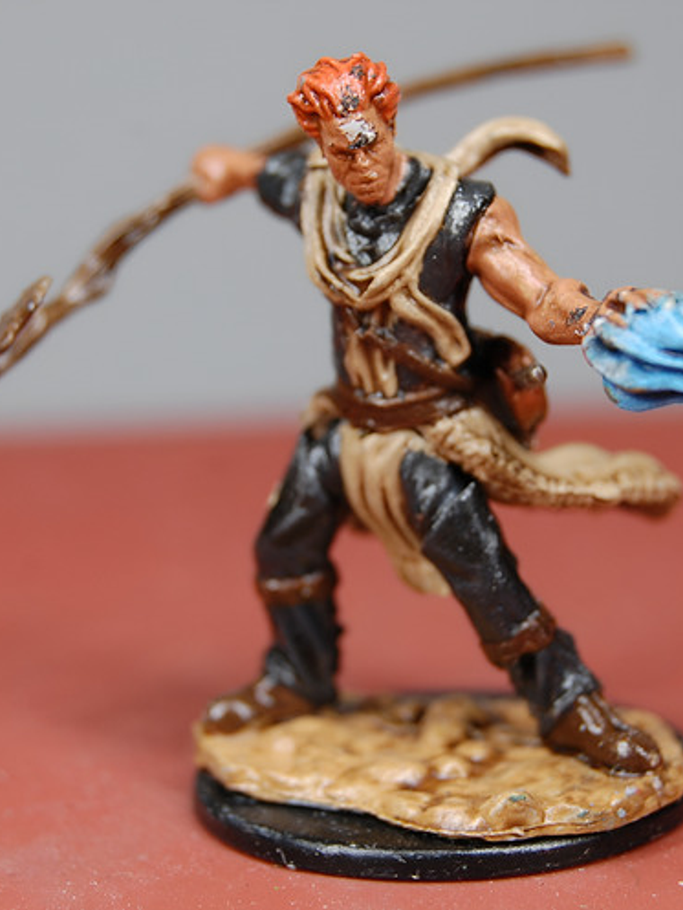 Human Sorcerer / Mini Nolzur Dungeons And Dragons 1