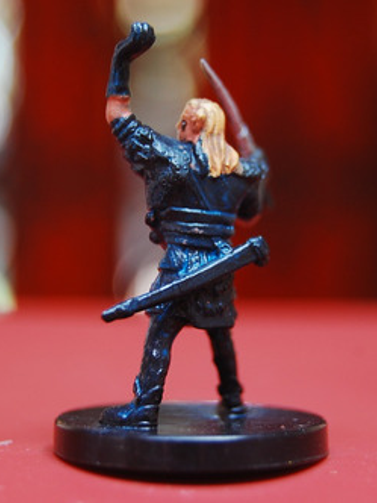 Half-elf Hexblade #33 Aberrations Mini Dungeons And Dragons 6