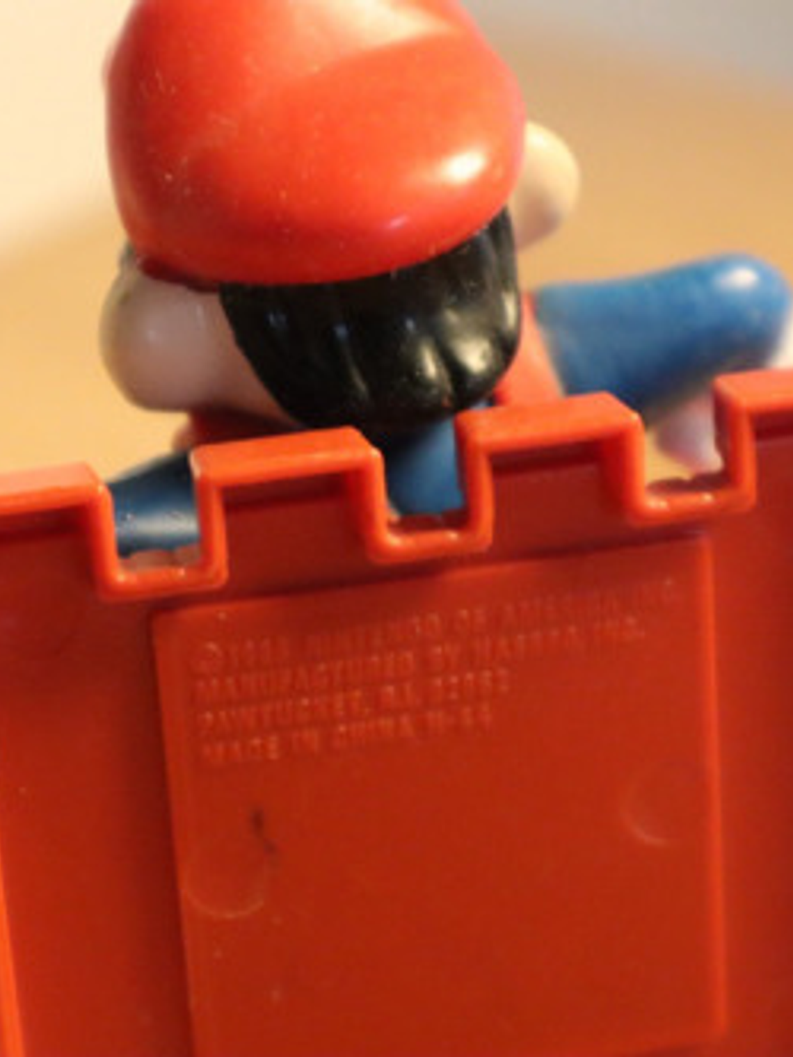 Super Mario Bros Trophy 1988 Over Mushrooms Hasbro Nintendo 7