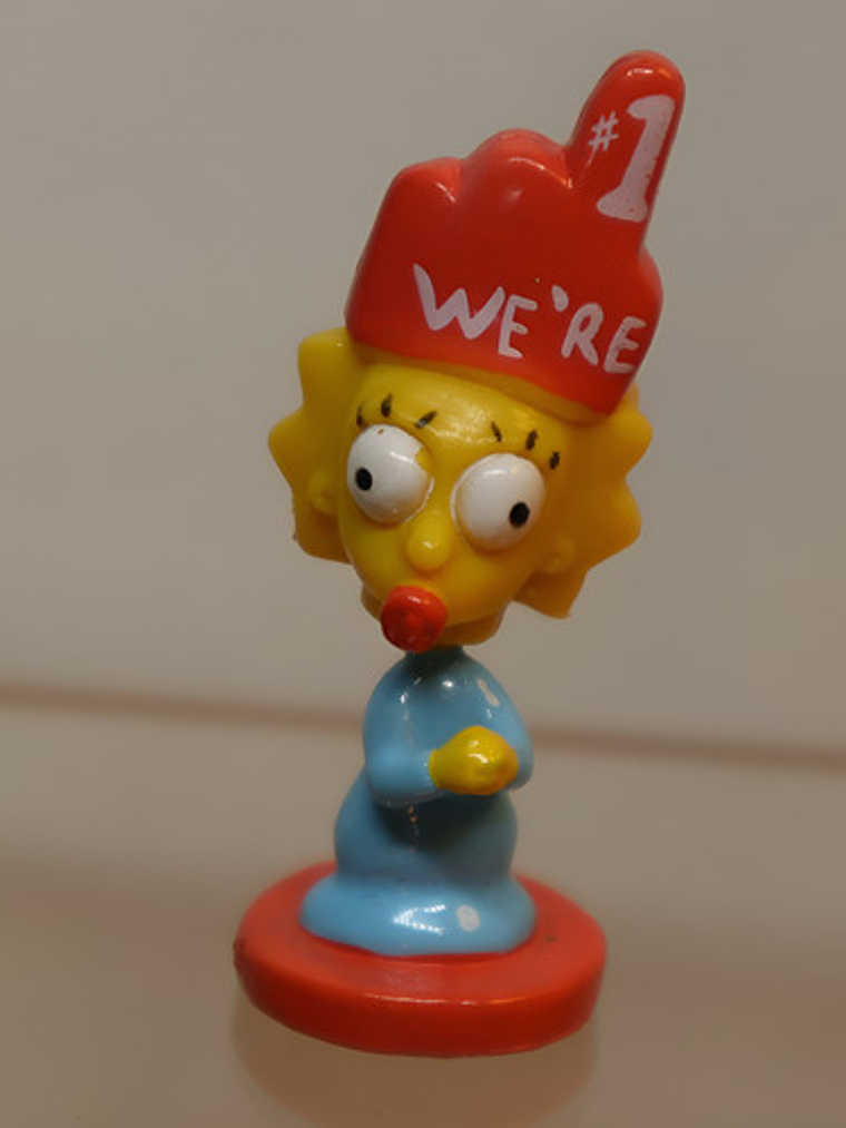 Maggie 2005 Tomy Simpsons Mini Bobble Head 1