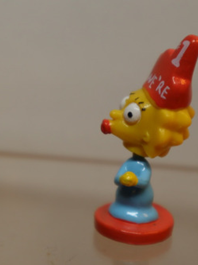 Maggie 2005 Tomy Simpsons Mini Bobble Head 4