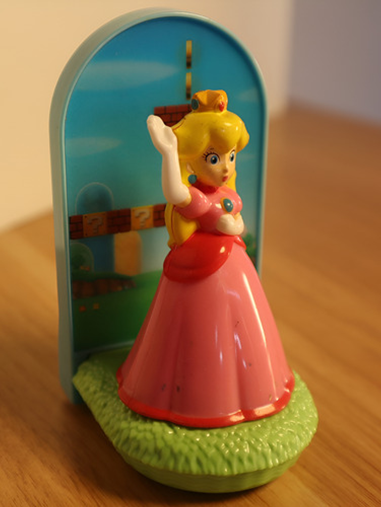 Princess Peach 2017 Figura Mcd - Mario Bros Nintendo 1