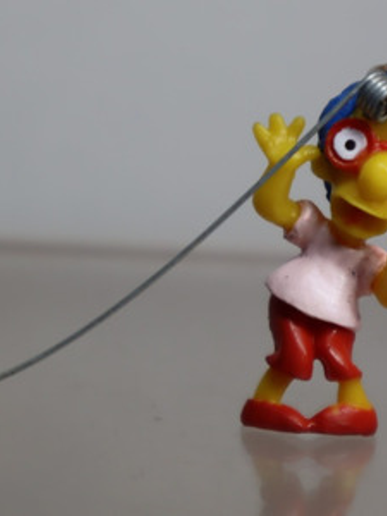 Miniatura Milhouse 1999 Simpsons Colgante Dangler 5