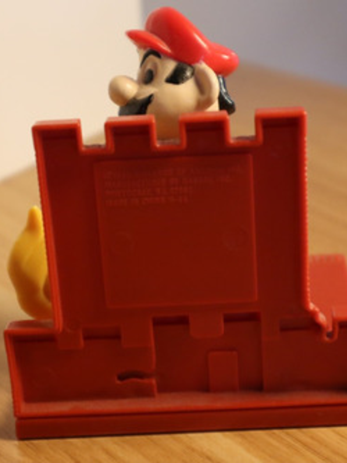 Super Mario Bros Trophy 1988 Fireball Throw Hasbro Nintendo 6