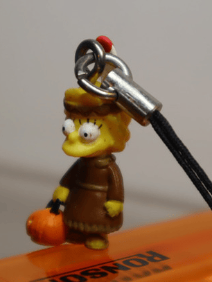 Colgante Lisa 2007 Tomy Simpsons Miniatura Halloween Charm