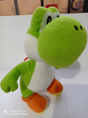 Yoshi Plush 2010 Peluche Nintendo Mario Bros Original