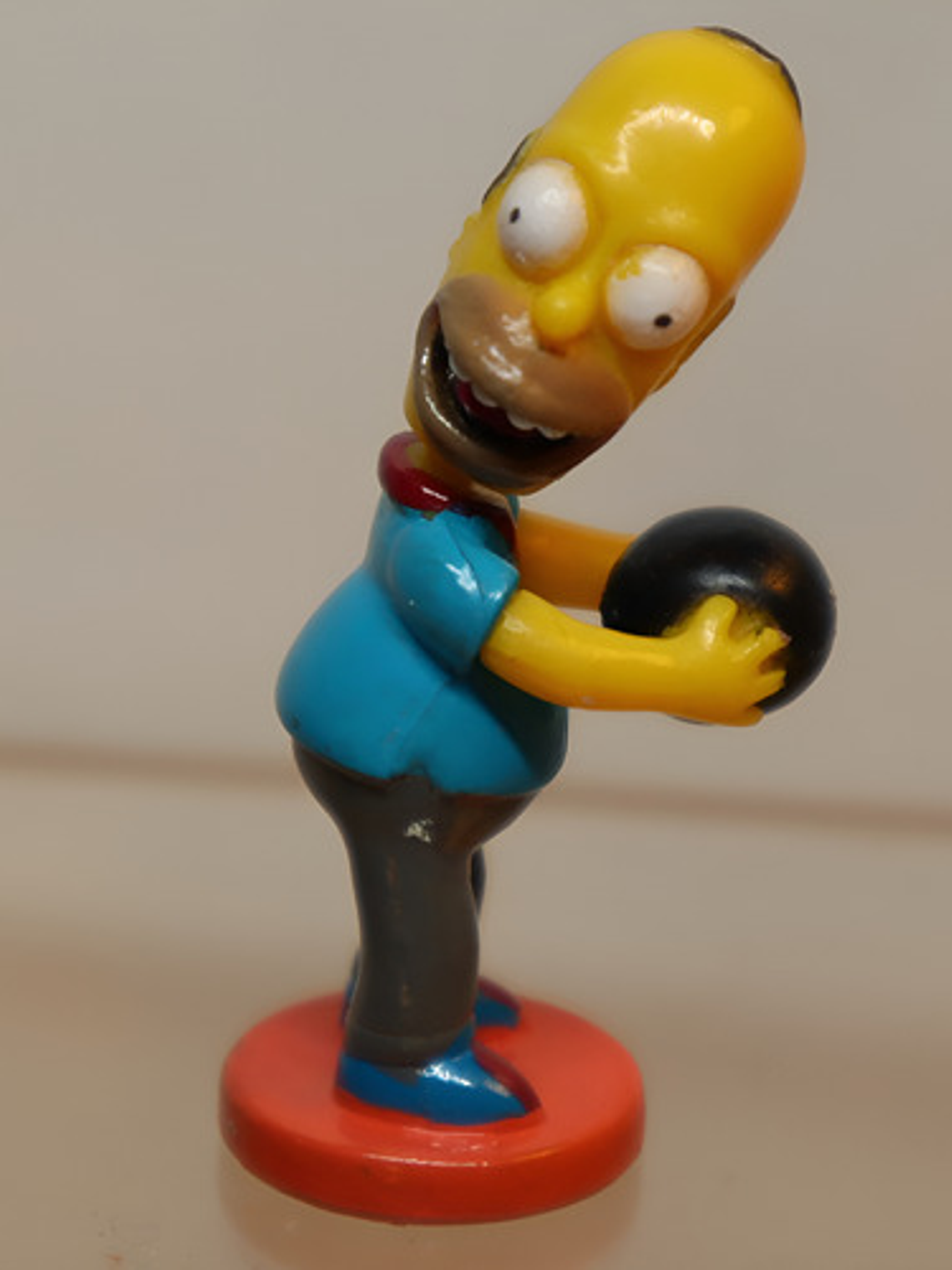 Homer 2005 Tomy Simpsons Mini Bobble Head 1