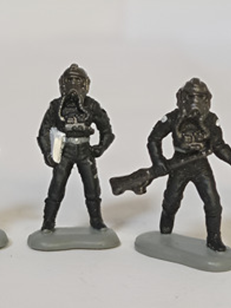 4x Imperial Pilots 90s Star Wars Micro Machines 1