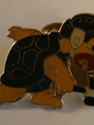 Pin Hammer Brother 1988 Nintendo Super Mario Bros