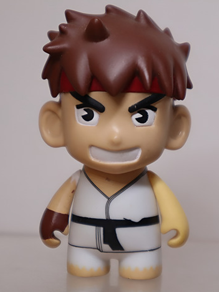 Ryu Kidrobot X Street Fighter Vinilo 1