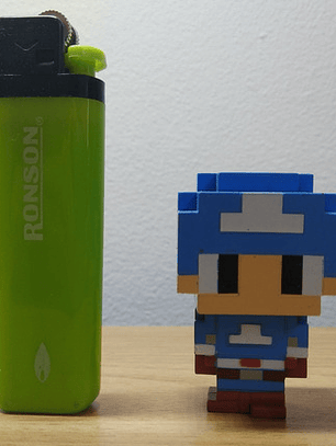 Figura Minecraft? Captain America?