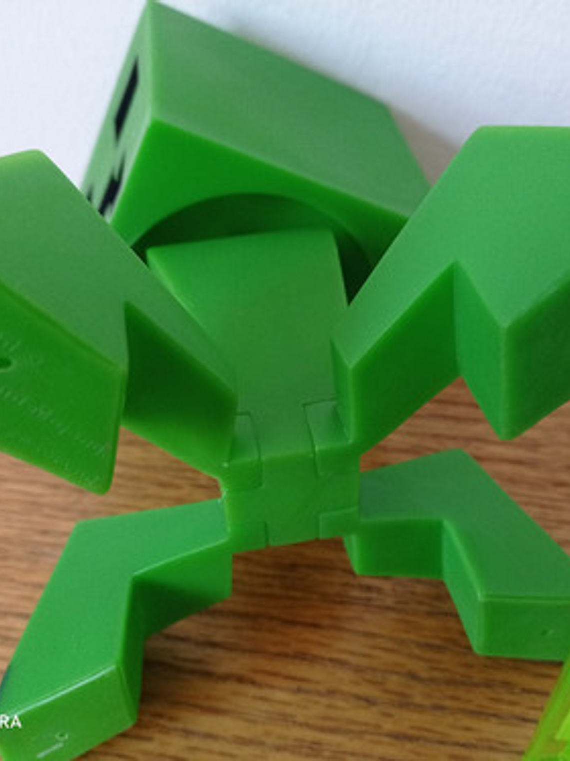 Figura Minecraft Creeper Jinx 15cm Altura 8