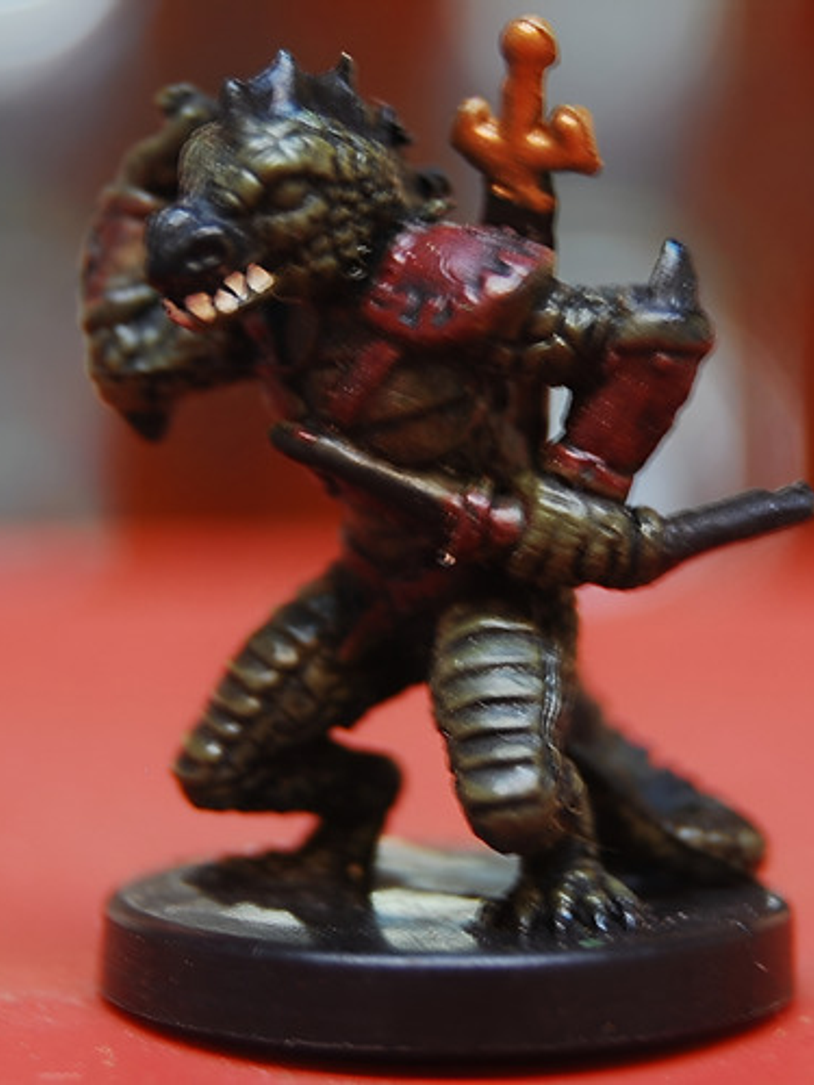 Poison Dusk Lizardfolk #40 War Of The Dragon Queen Miniatura 1