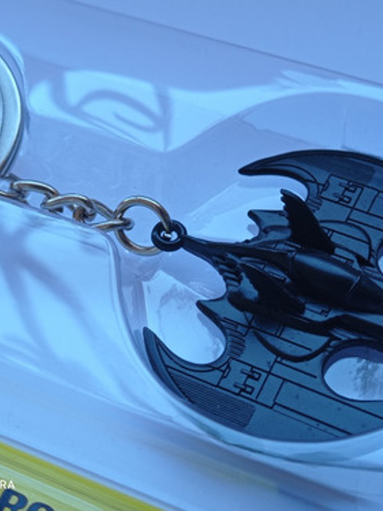 Batwing Keychain Llavero Metal Batman Quantum Mecanix 1