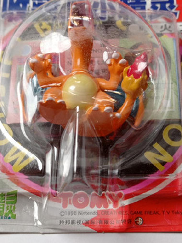 Charizard 1998 Tomy Pokemon Nintendo 4