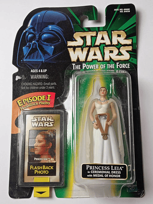 Princess Leia W/ Medal 1998 Star Wars Kenner Power Of Force