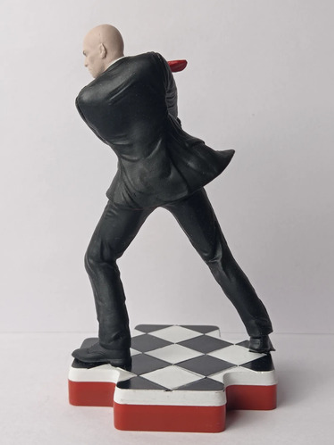 Figura Totaku Agent 47 Hitman 2 4