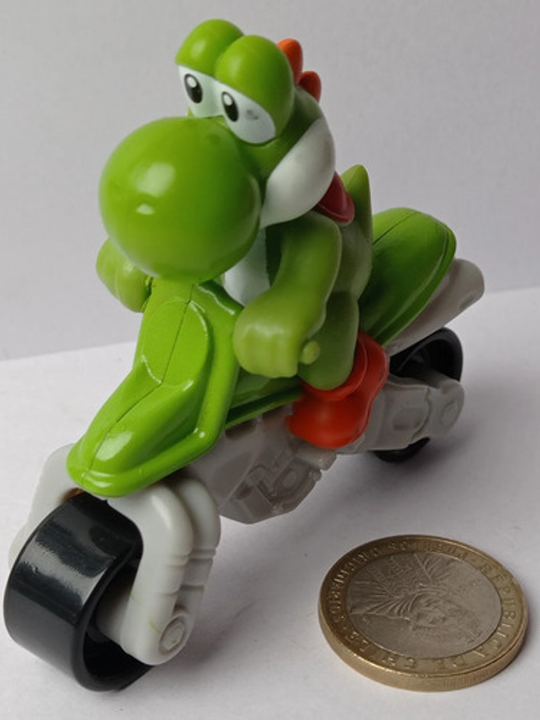 Yoshi 2022 Mcd Mario Kart Nintendo 2