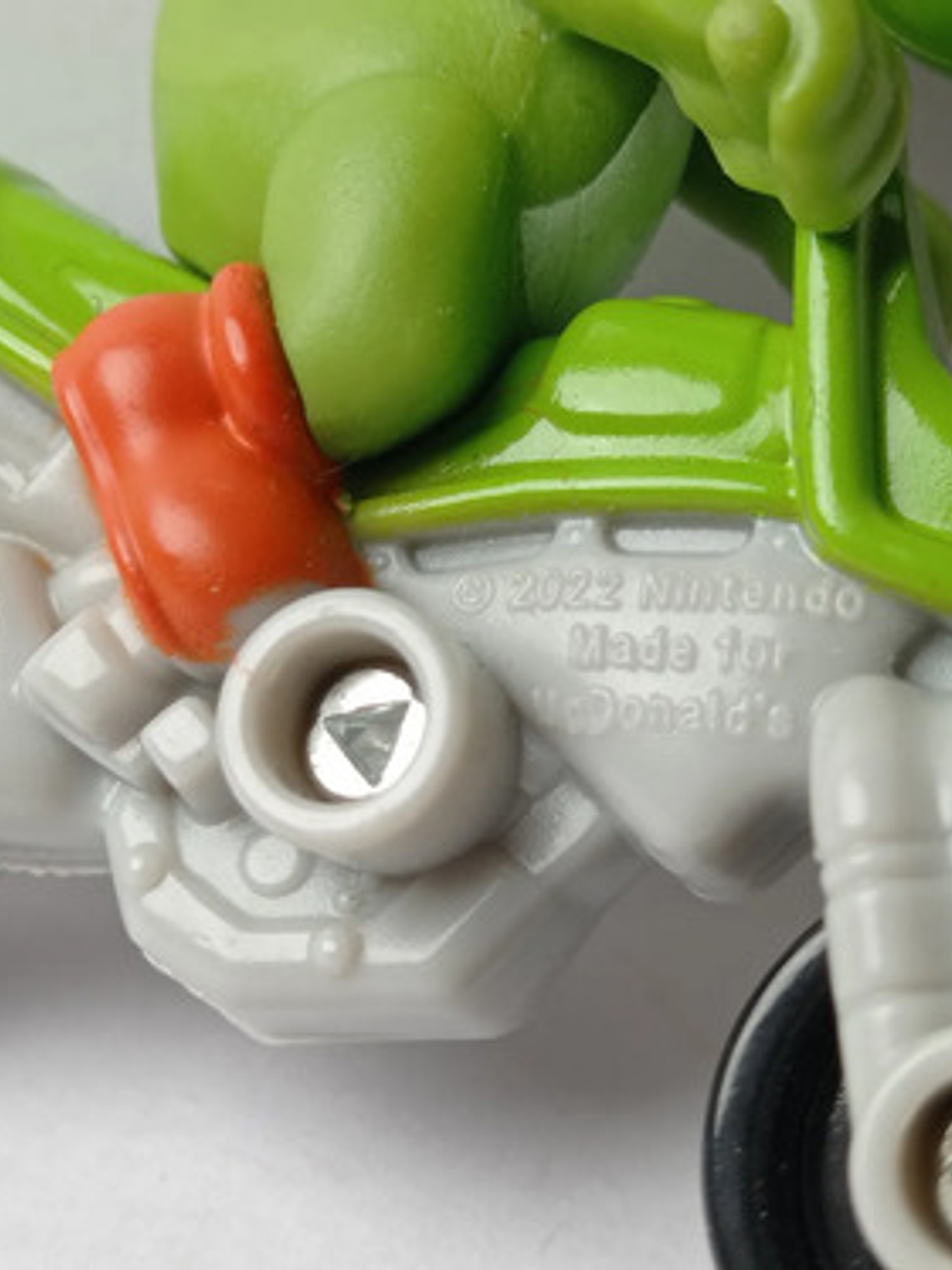 Yoshi 2022 Mcd Mario Kart Nintendo 5