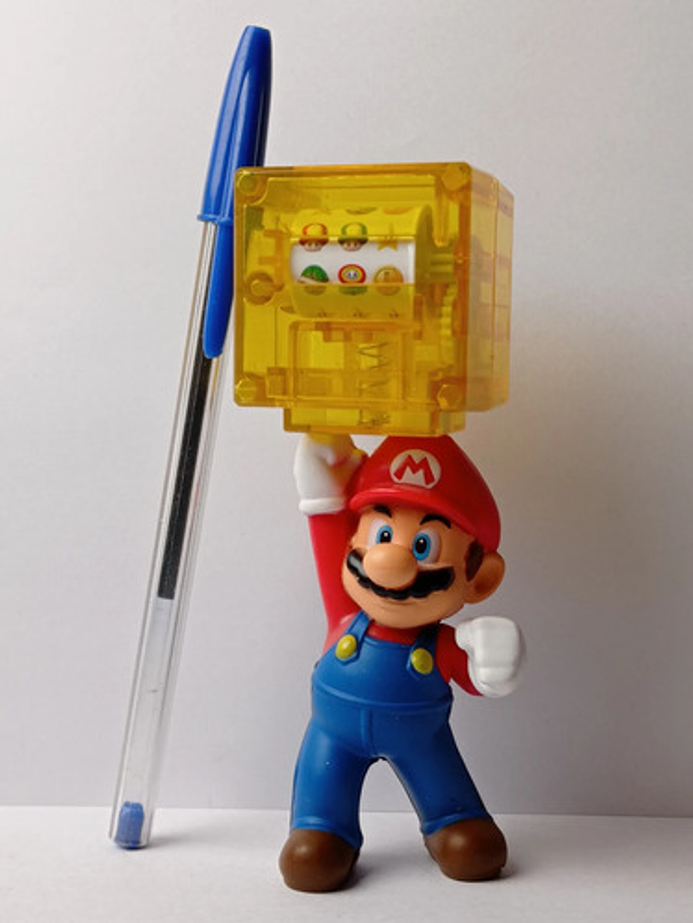 Mario Con Bloque Misterioso 2018 Mcd Nintendo Mario Bros 2