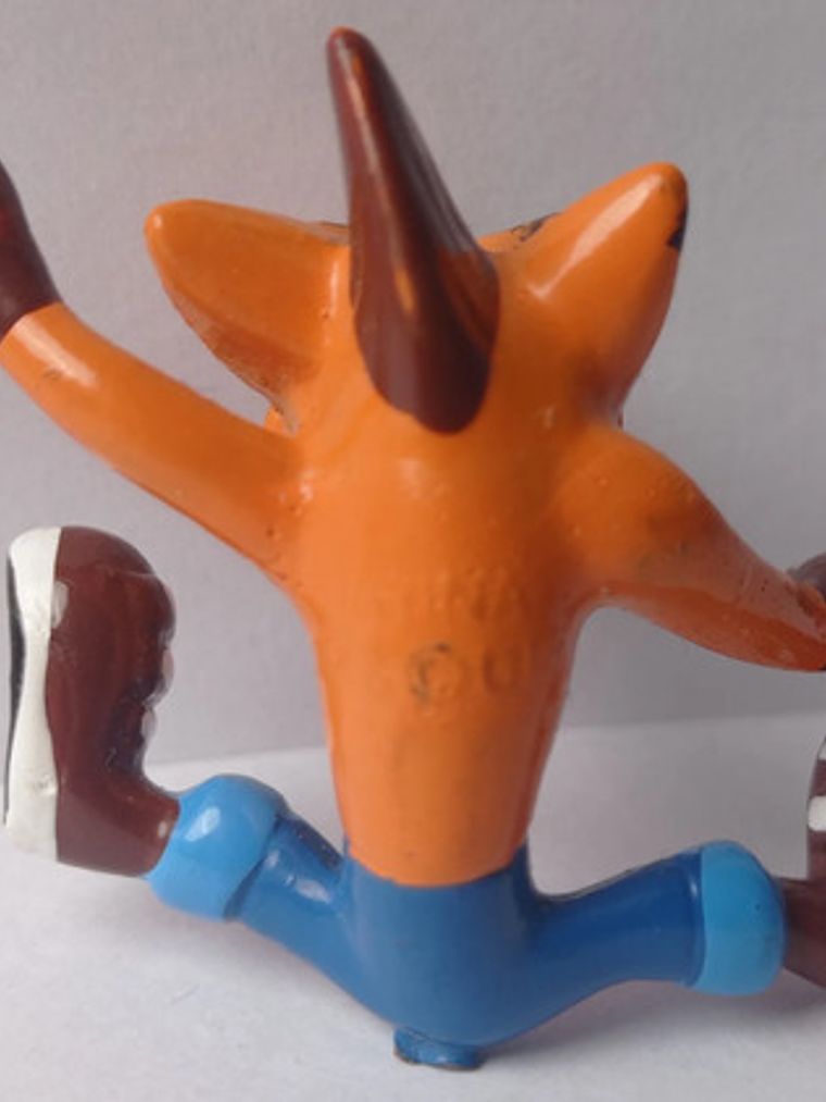 Figura Crash Bandicoot 90s Mini 3