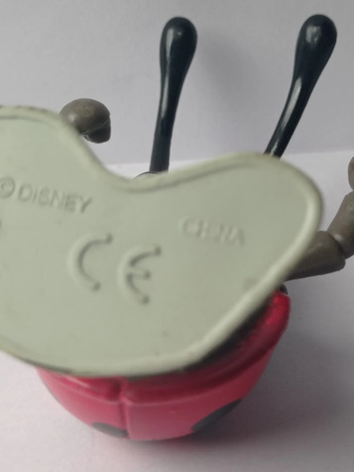 Figura Francis La Chinita Bichos Disney Pixar 6