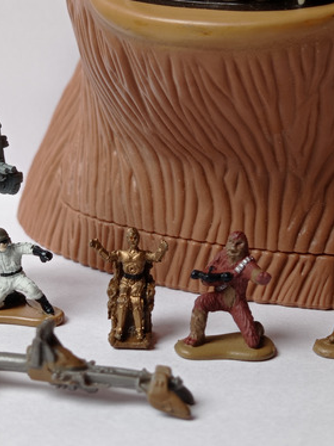 Chewbacca Playset 1995 Star Wars Galoob Micro Machines 3