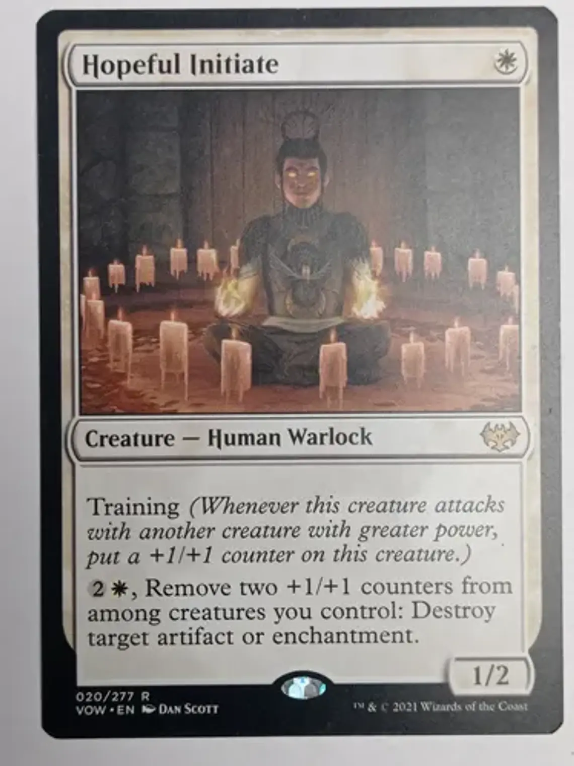 Carta Magic Hopeful Initiate [crimson Vow] Mtg 1