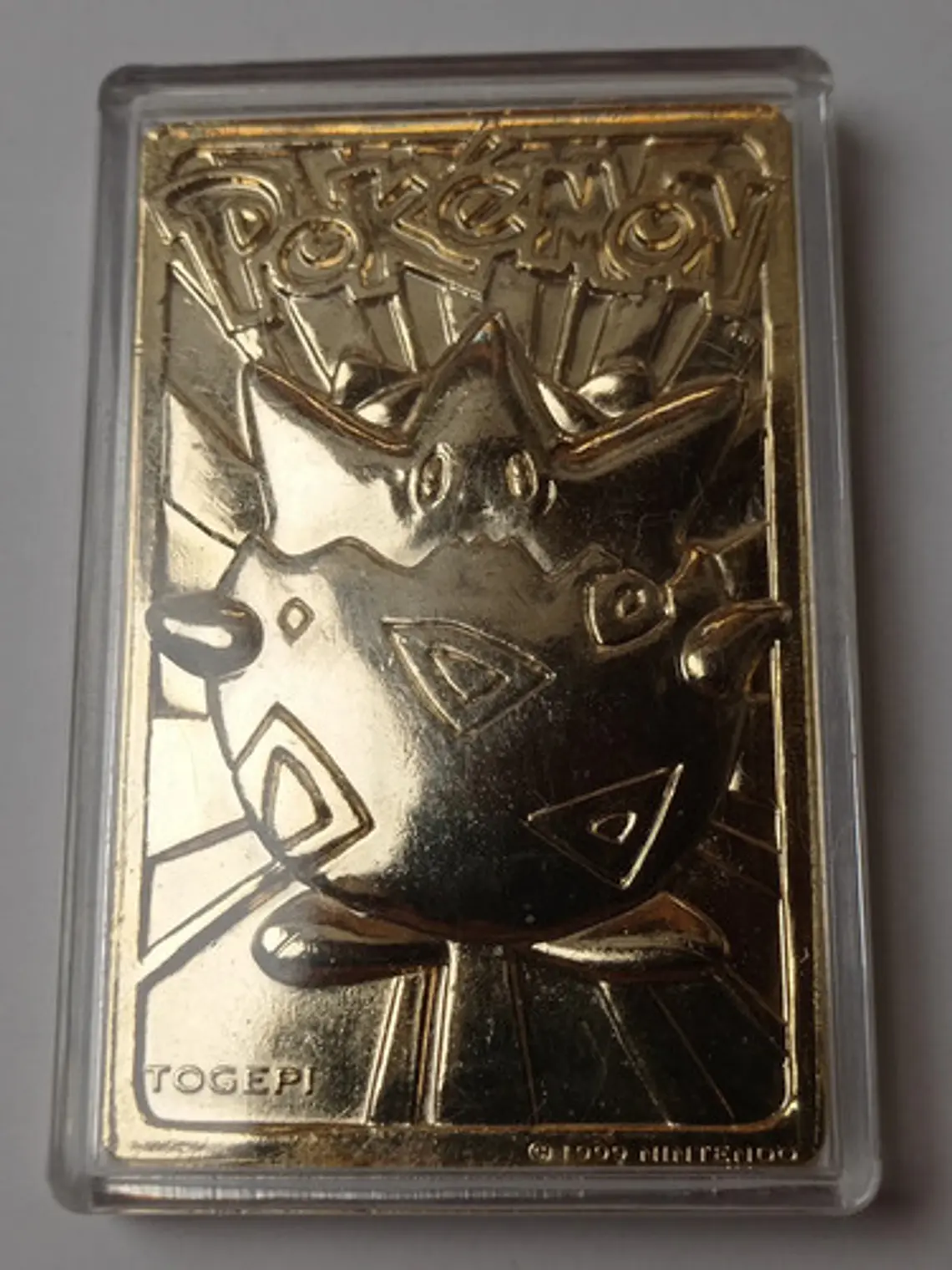 Placa Togepi 1999 Pokemon Nintendo Bañada Oro 1