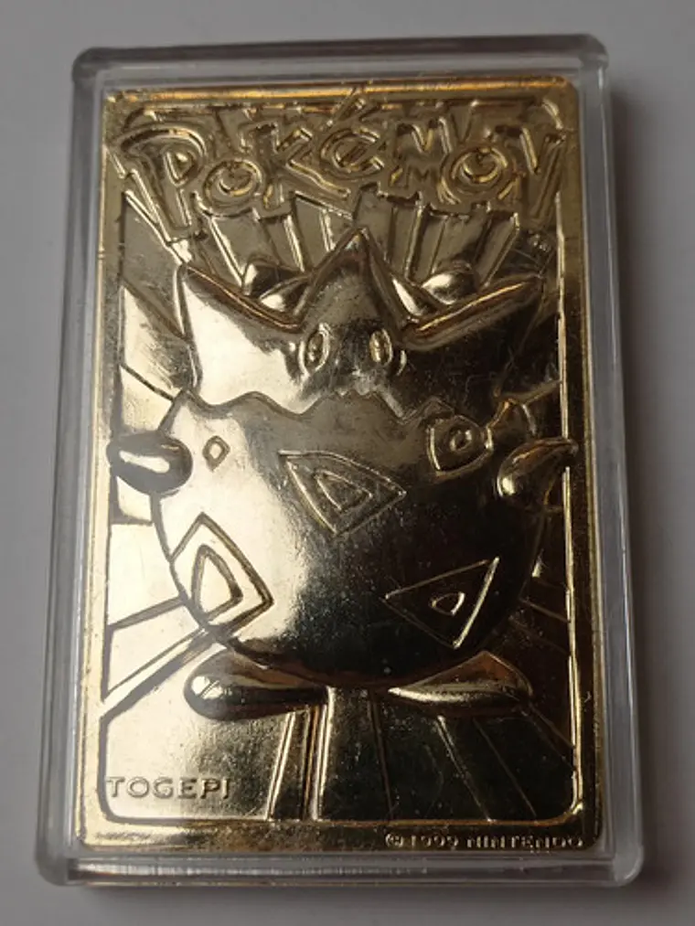 Placa Togepi 1999 Pokemon Nintendo Bañada Oro 1