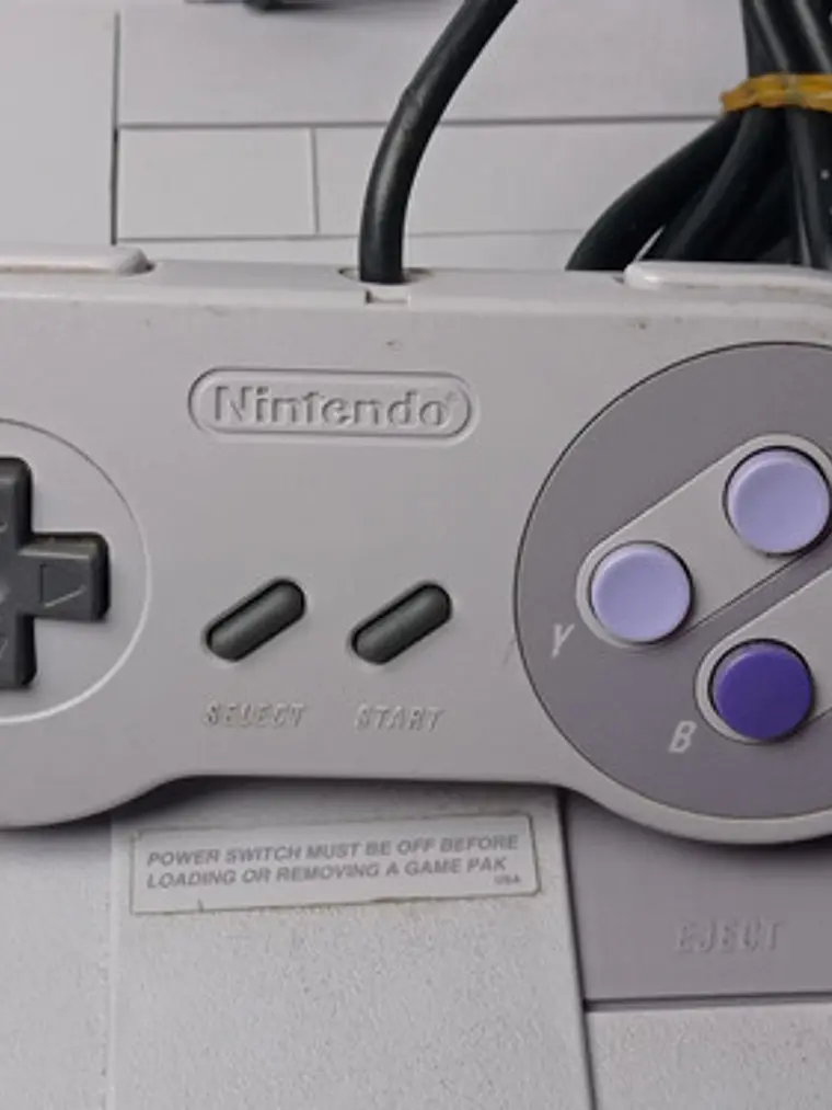 Consola Super Nintendo 1-chip + Fxpak Pro Rev.z Snes 110v 5