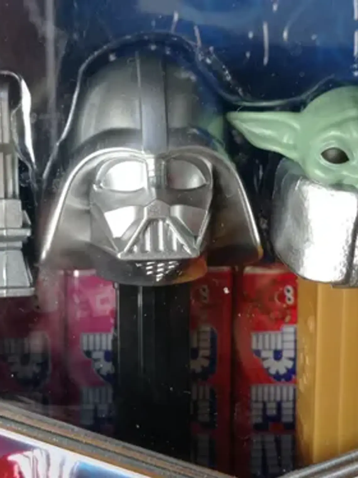 Set Pez Star Wars 2023 Disney Lata Metálica 4 Dispensadores 4