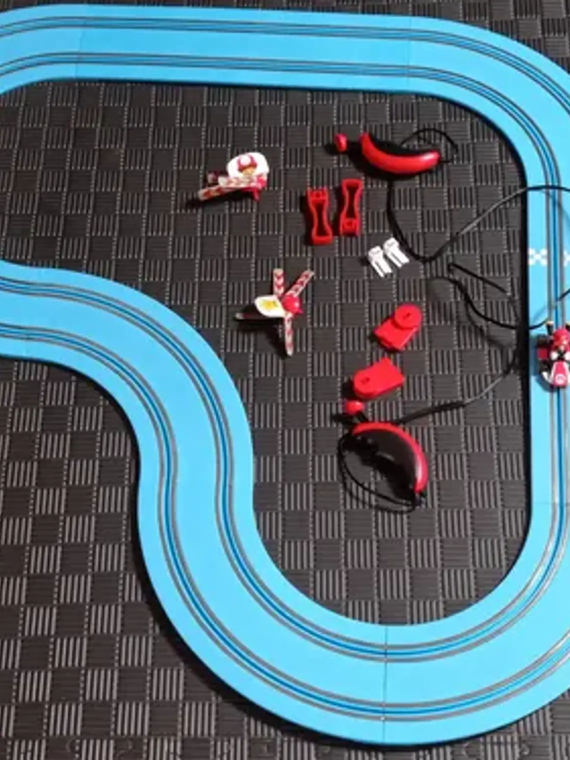 Carrera First Nintendo Mario Kart Slot Car Race Track 1