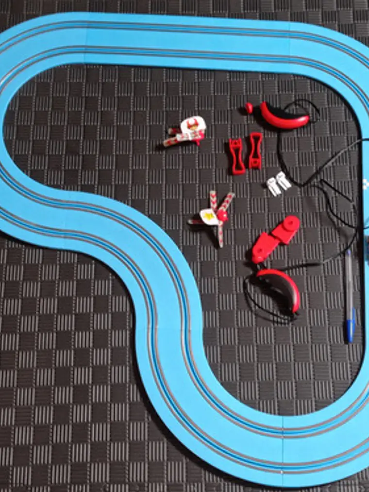 Carrera First Nintendo Mario Kart Slot Car Race Track 2