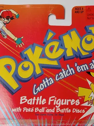 Butterfree + Metapod 1999 Hasbro Pokemon Nintendo