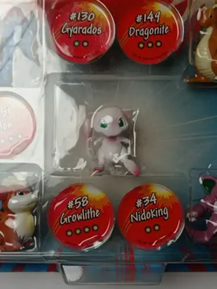Growlithe + Nidoking + Mew + 1999 Hasbro Pokemon Nintendo 4