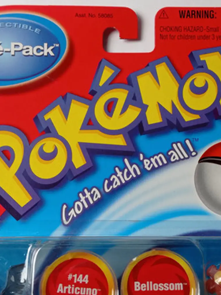 Onix + Bellossom + Hoothoot + 2000 Hasbro Pokemon Nintendo 2