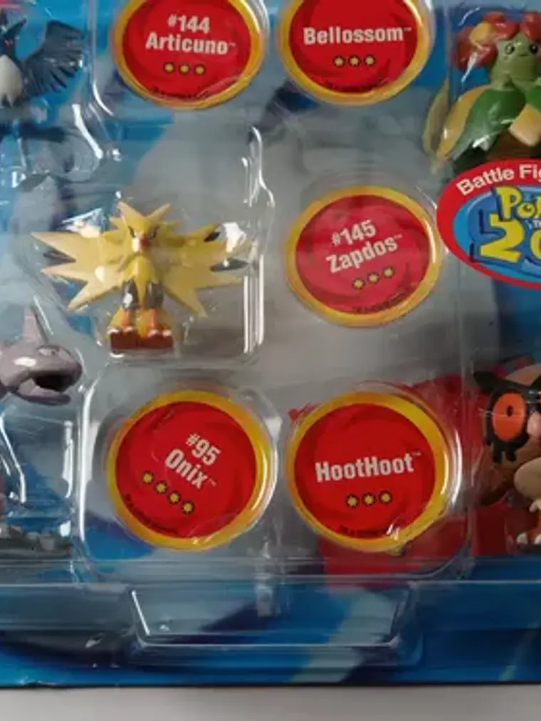 Onix + Bellossom + Hoothoot + 2000 Hasbro Pokemon Nintendo 5