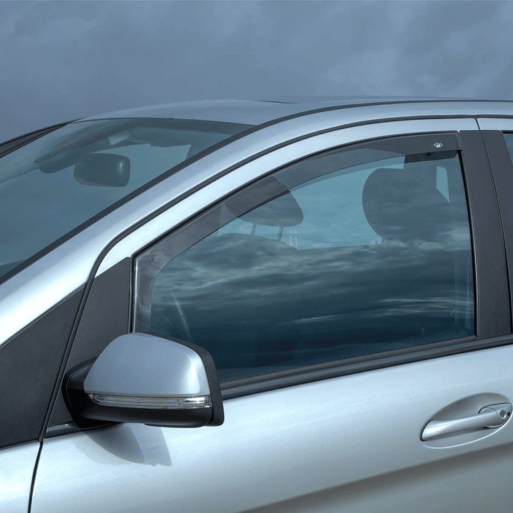 CHUVENTOS Renault Zoe (2012-) 5 Portas - Jogo Dianteiro DGA 1