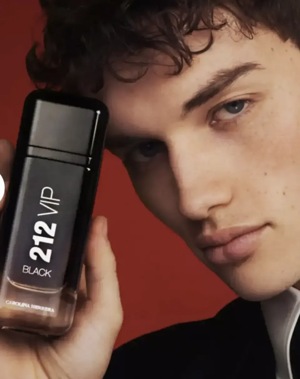Set 212 Vip Black Edp 100 Ml + Mini 10 Carolina Herrera Hombre 2