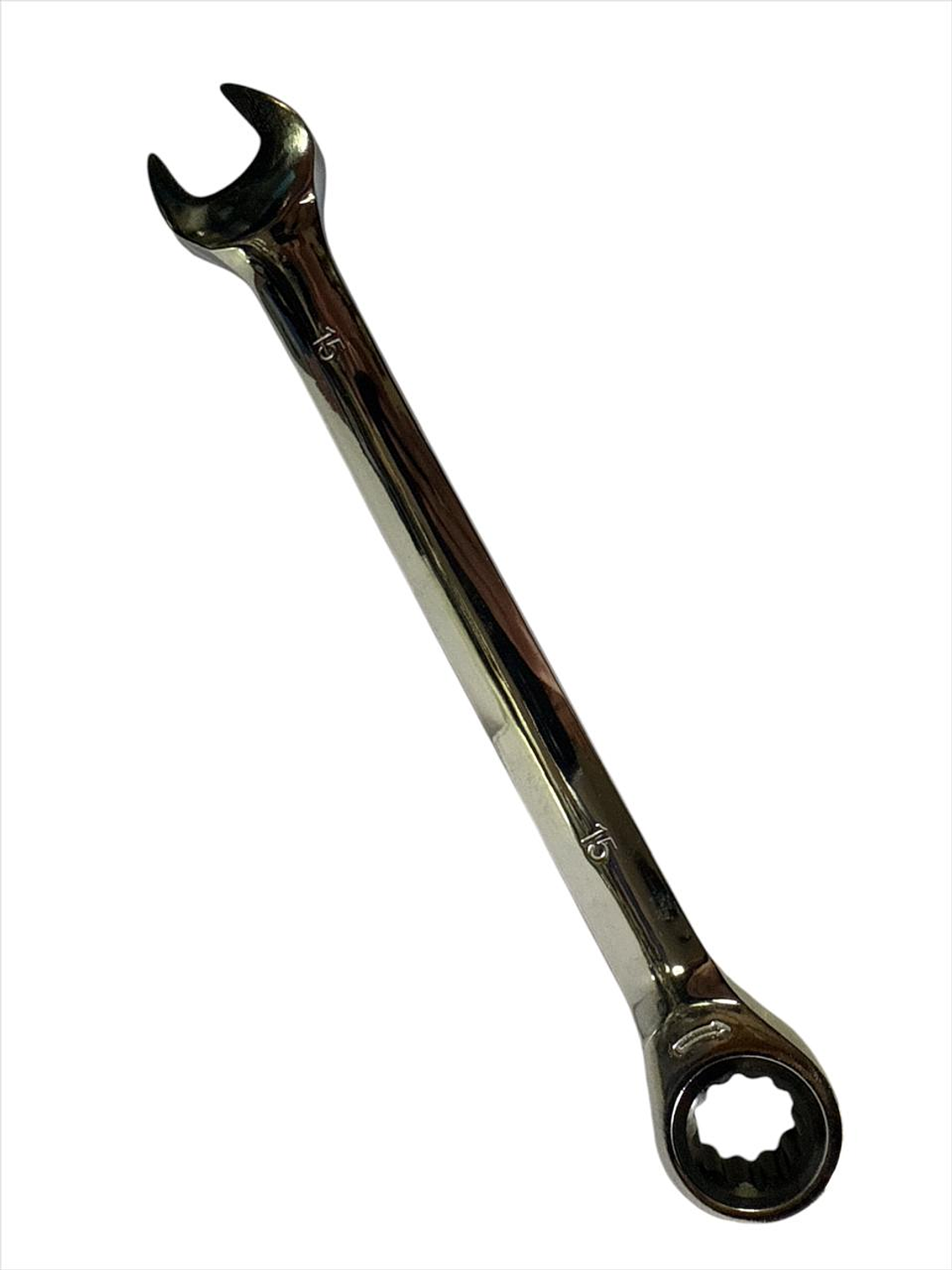 Llave Punta Corona  15 mm Con Chicharra  2