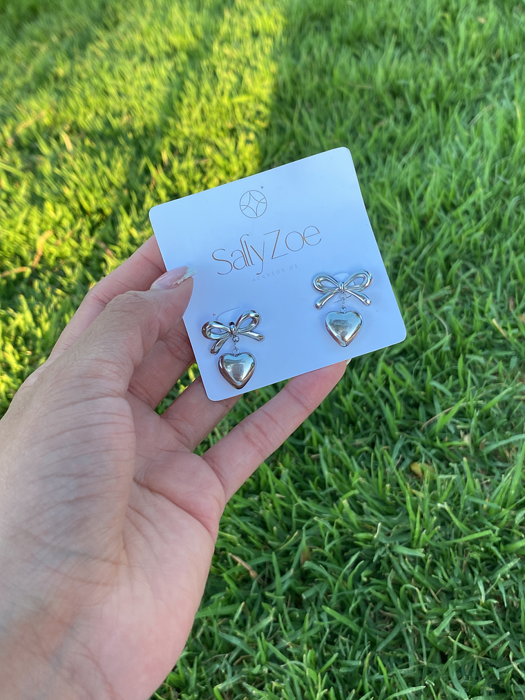 Aros Nudo Corazon Plateado  2