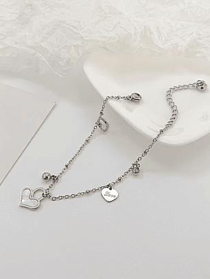 Pulsera Multi Dijes (Plateada)