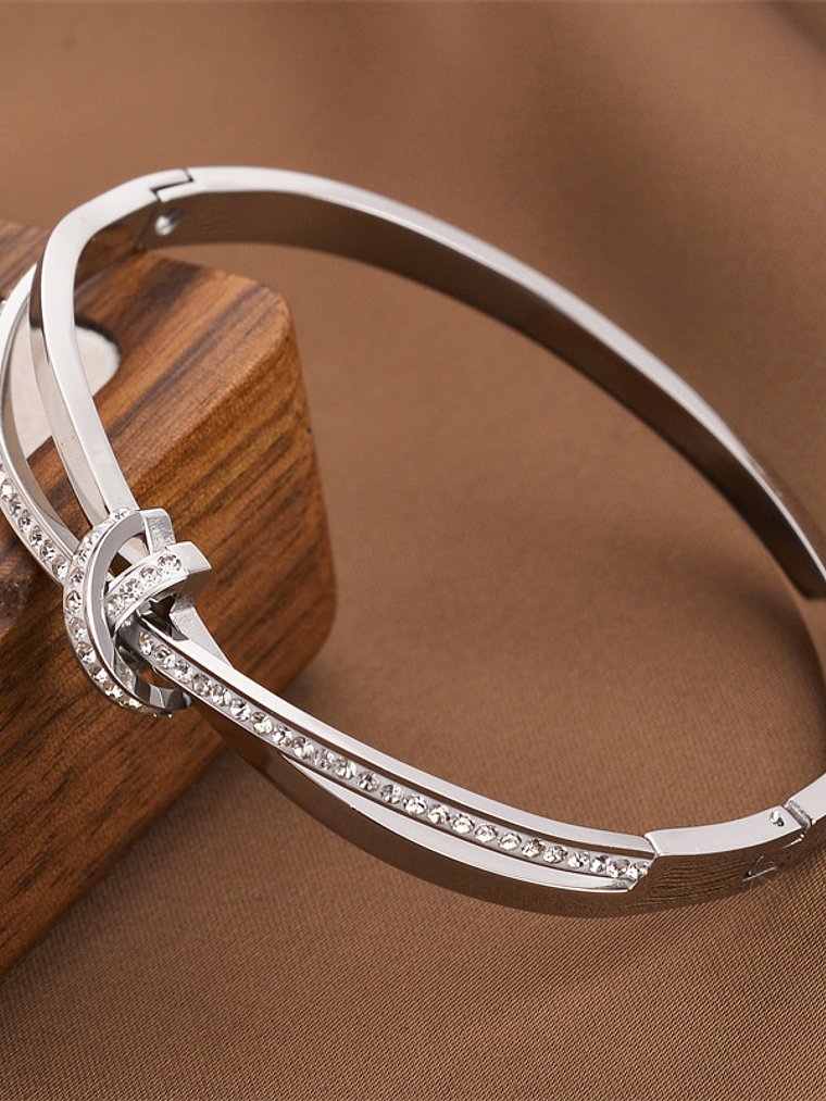 Brazalete Nudo Entrelazado 1