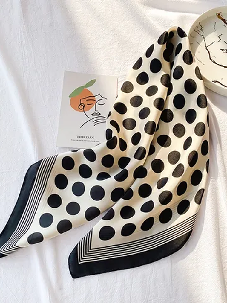 Pañuelos de seda (Varios) 8