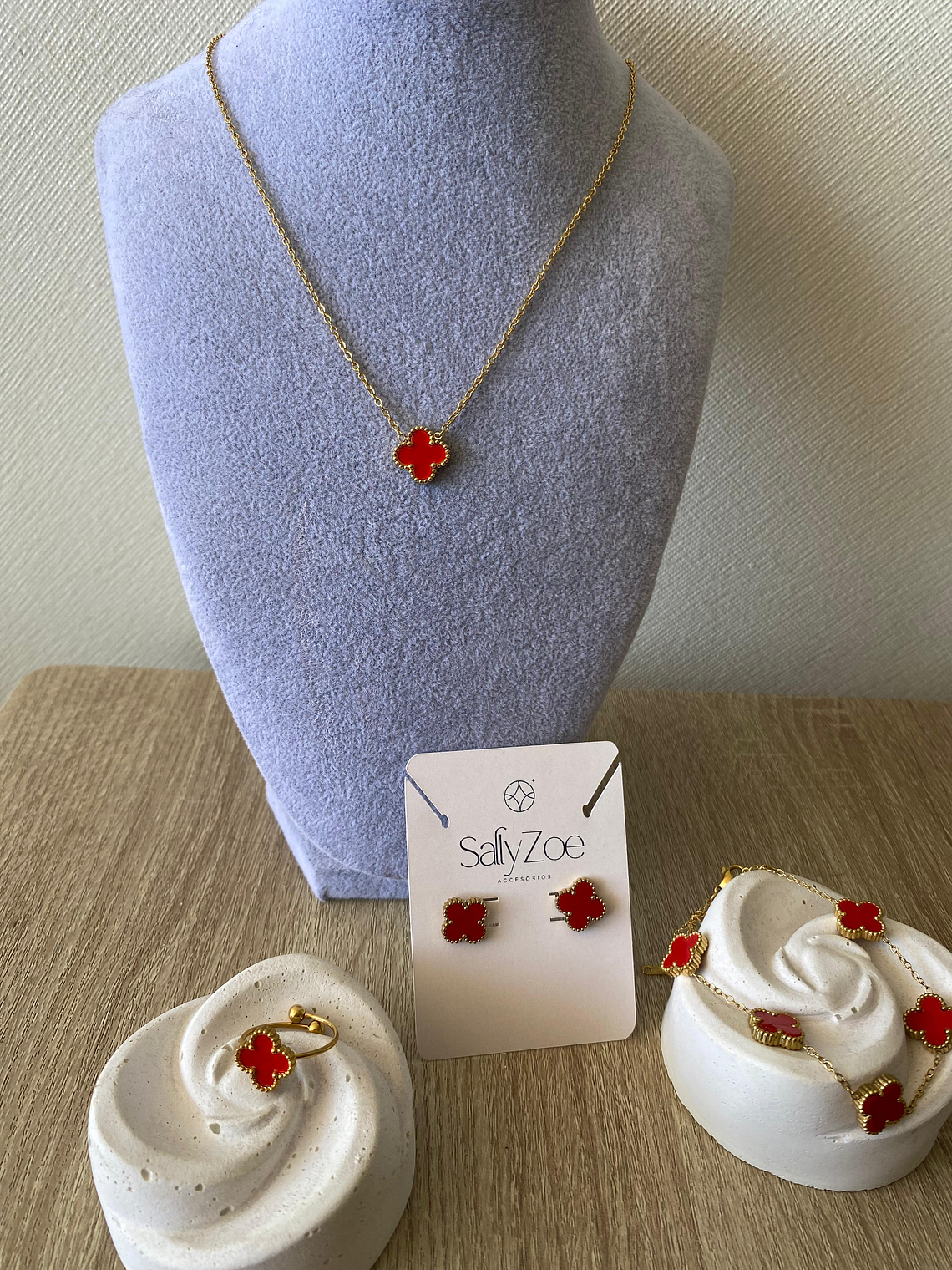 Juego Estilo Van Cleef (Rojo) 1