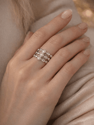 Anillo Geometrico Perlas (Dorado, Plateado)