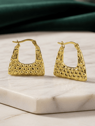 Argollas Rectángulo (Dorada)